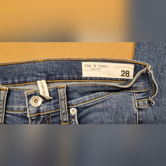 C - Rag & Bone high rise ankle skinny jeans - Picture 4 of 8